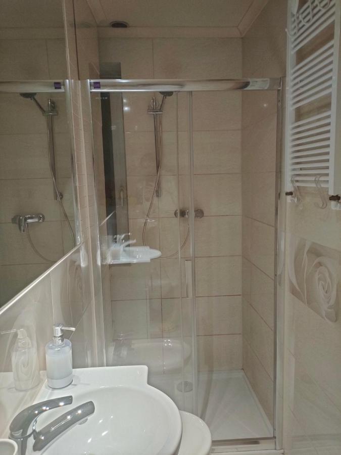 Marlove Apartment Wroclaw Ngoại thất bức ảnh